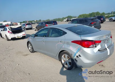 2013 Hyundai Elantra Gls from USA, damaged, VIN 5NPDH4AE5DH400477
